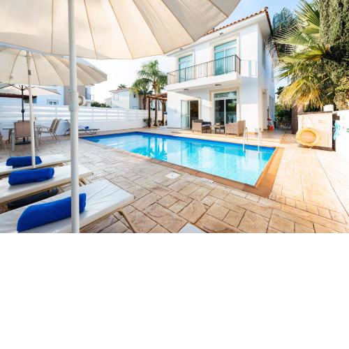 Villa Palm Breeze by Ezoria Villas