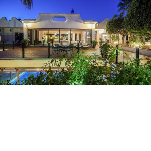 Villa Palmeras