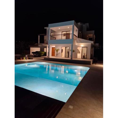 Villa Paradiso