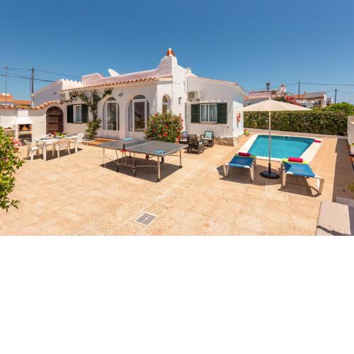Villa Pearla by Villa Plus