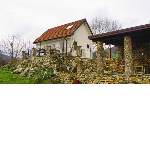 Вила Перуле Villa Perule - Handmade cozy wooden villa in the Rhodope mountain