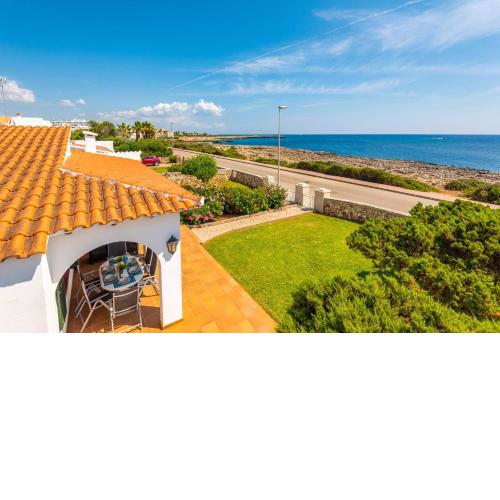 Villa Petunia by Villa Plus