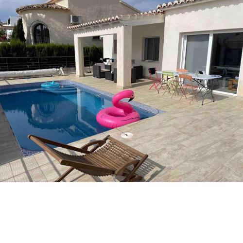 villa piscine privee et vue Magnifique sur la mer