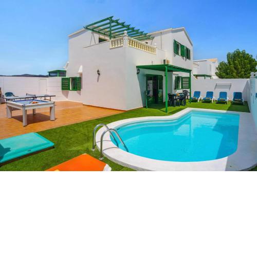 Villa Plata by Villa Plus