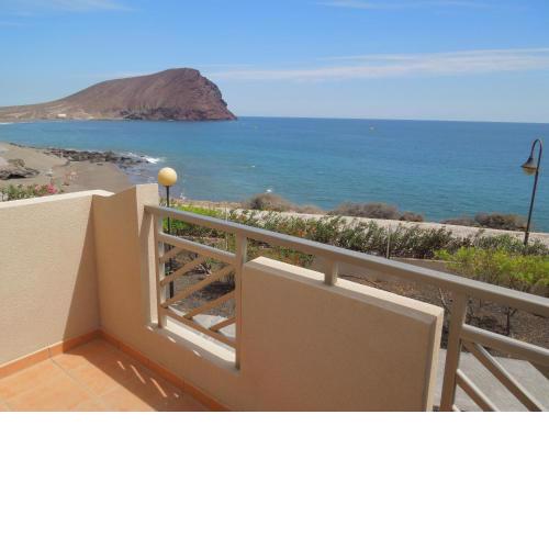 Villa Playa Tejita directly at the sea + beach, 2 pools, sea view, SAT-TV, Wifi