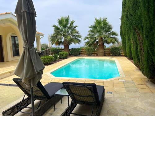 Villa Pleiades - sea views, private pool & hot tub