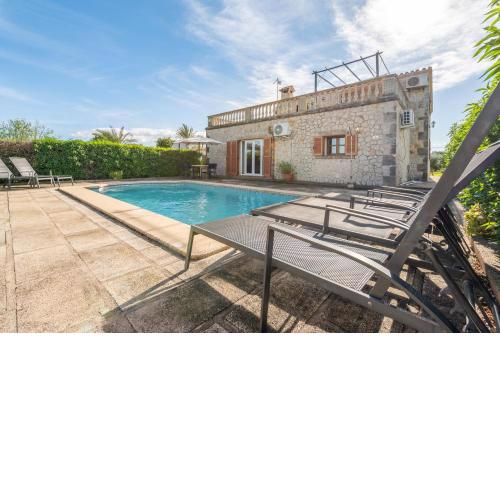 Villa Poley
