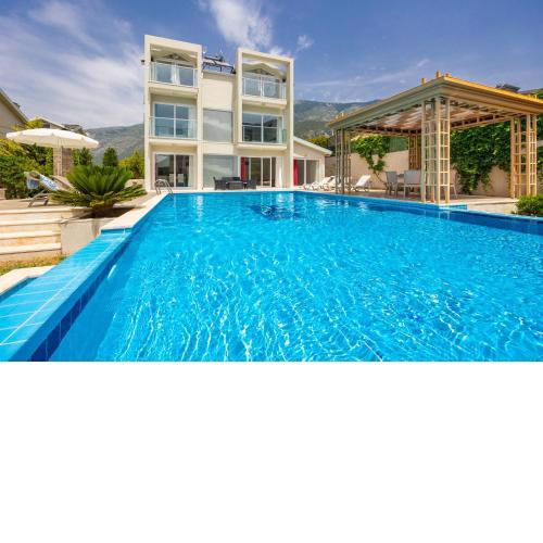Villa Premium F