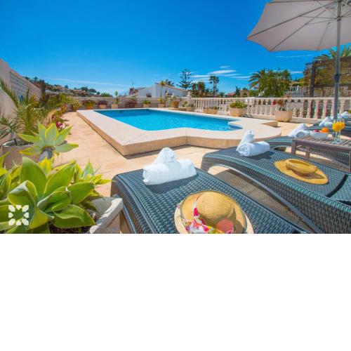 Villa Puerto Blanco by Abahana Villas