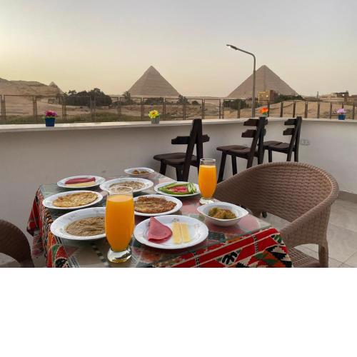 Villa Pyramids View