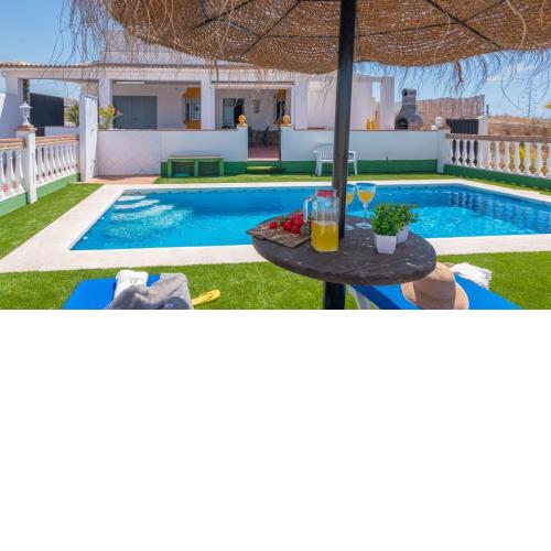 Villa Quevedo Torrox by Ruralidays