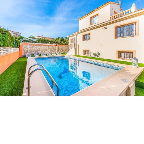 Villa Ricardo