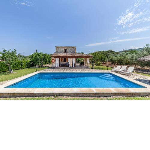 Villa Roqueta by Sealand Villas