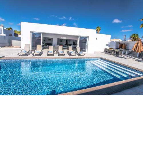 Villa Rossa - Villas Now - LH215 By Villas Now Ltd