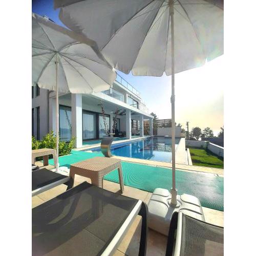 Villa Rosy Sunset