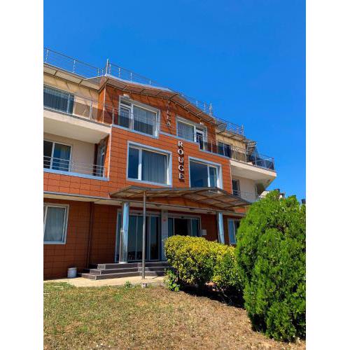 Villa Rouge - Apartment Victoria