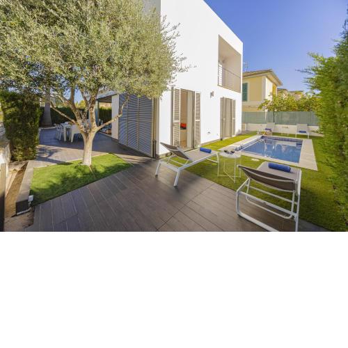 Villa Salines House
