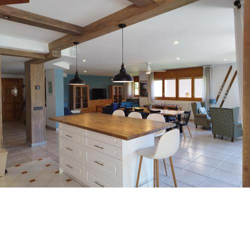 Villa San Lure Jaca