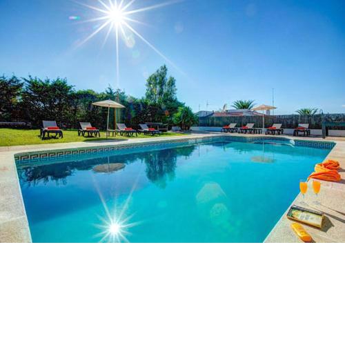 Villa Sargantana Negra