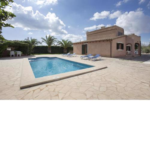 Villa Servera