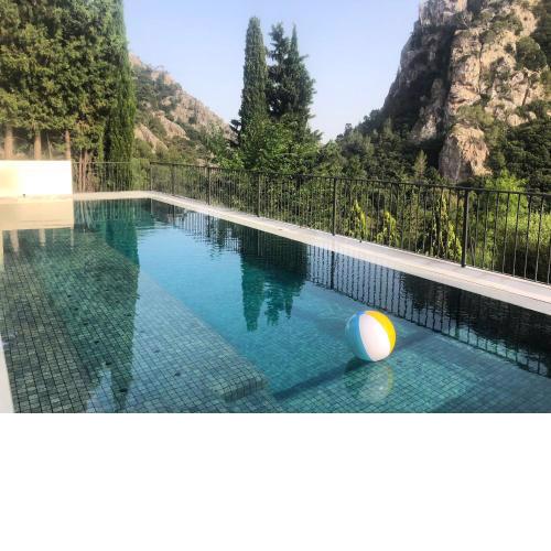Villa Sestret By LeMón Holiday