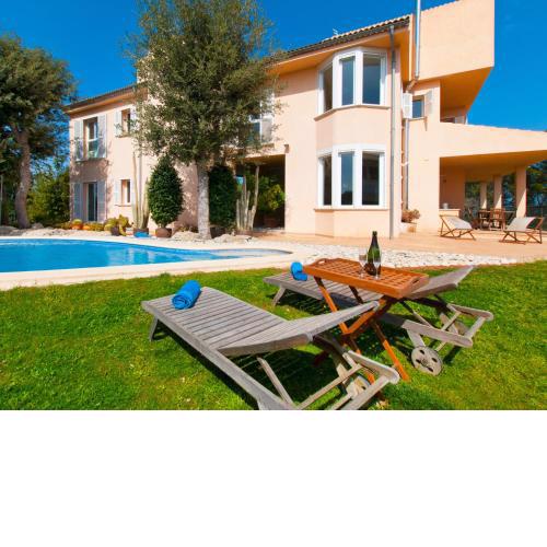 Villa S'hermita para 8 con piscina, jardín y vistas espectaculares