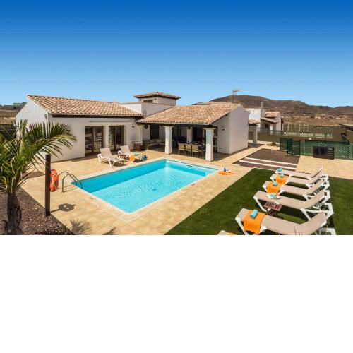 Villa Sherry II by Villa Plus