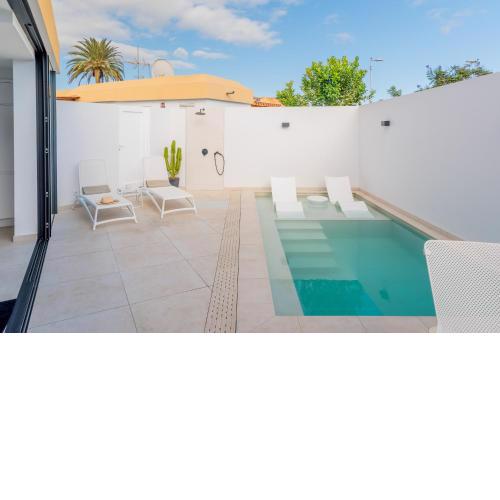 Villa Siena, in the center of Playa del Ingles, close to CC Jumbo
