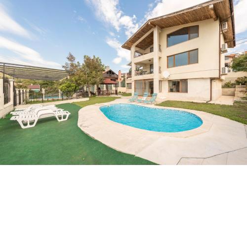 Villa Sineva - Pool, BBQ & Seaview