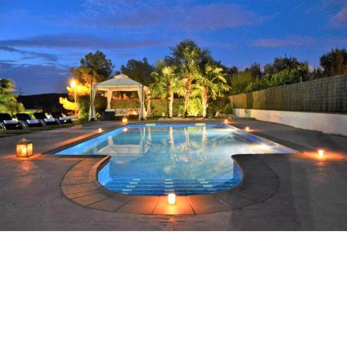 Villa Sitges La Calma 10 minutes drive Sitges 2 minutes walk Garraf Park AC