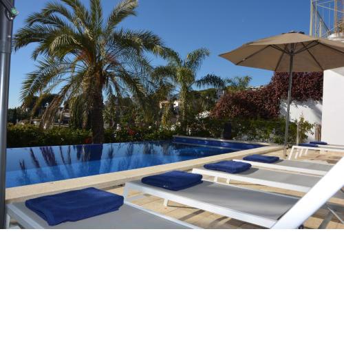 Villa Sitges Loto Amazing View Confortable AC 20 minutes walk Sitges beaches