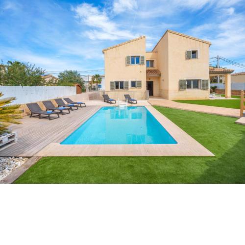 Villa Son Jil by Interhome