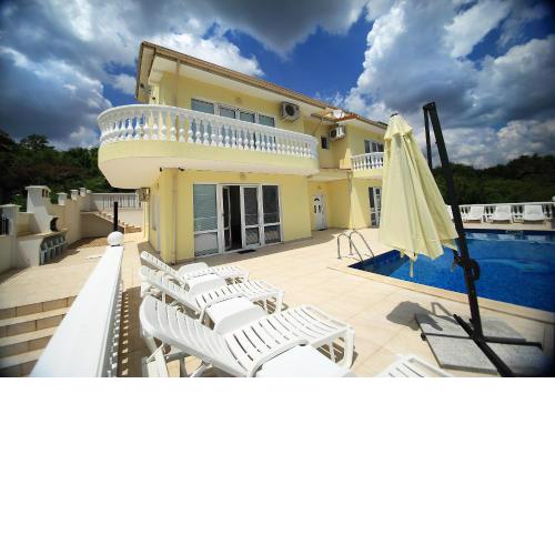 Villa Sorento Italian NeoClassica