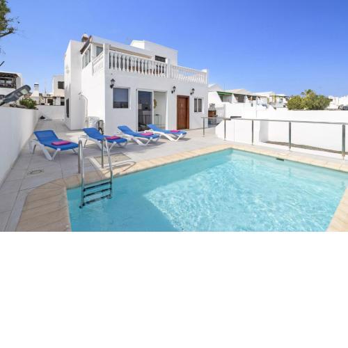 Villa Sunny Side by Villa Plus