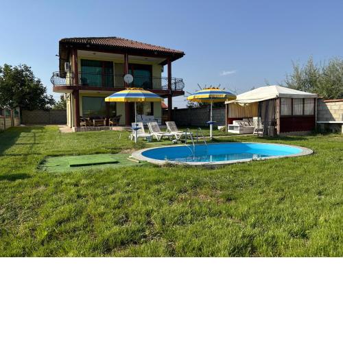 Villa Sunray