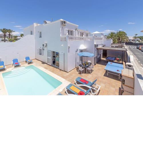 Villa Susie by Villa Plus