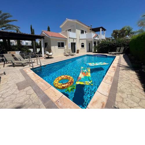 Villa Tamara with Private Pool