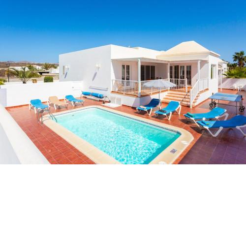 Villa Tania