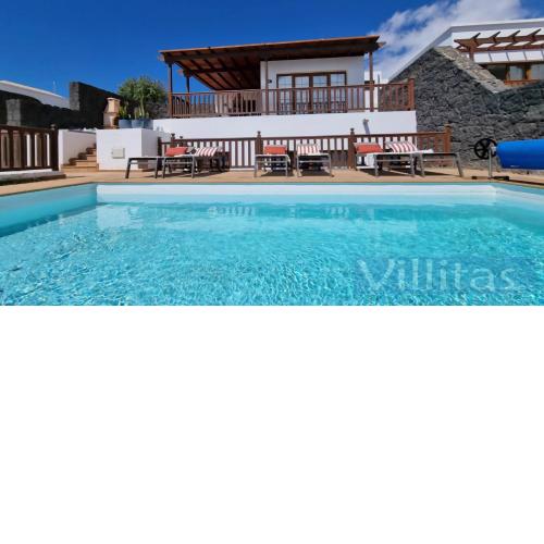 VILLA TEGALA by Villitas