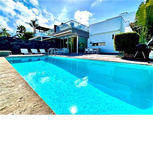 VILLA TESORO EL DUQUE