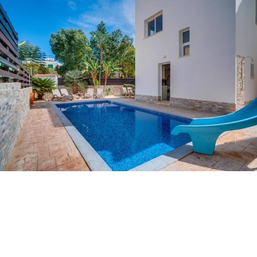 Villa Thomas