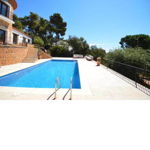 Villa Torre Cal Sada