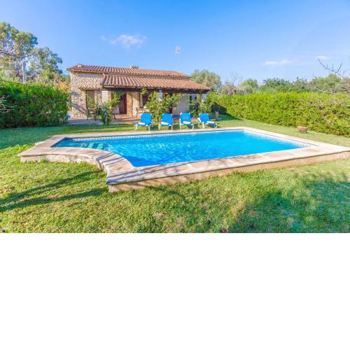 Villa Totxa by Sealand Villas