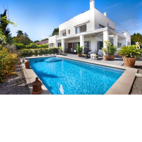 Villa Toya