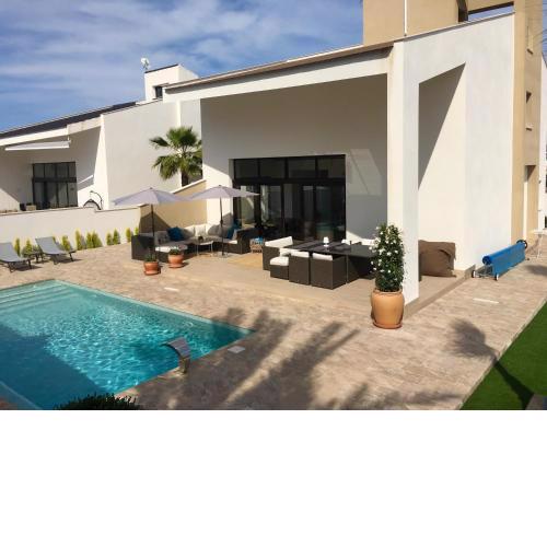 Villa Turmalina with private pool in La Zenia
