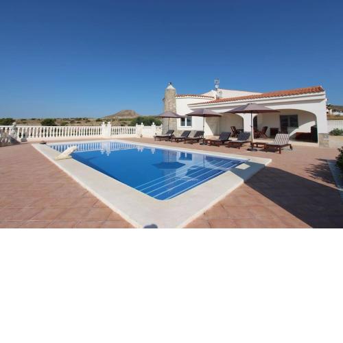Villa 'Valle del Sol' with private swimming pool and coast views!