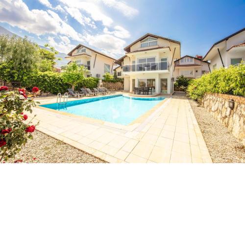Villa Valley 5