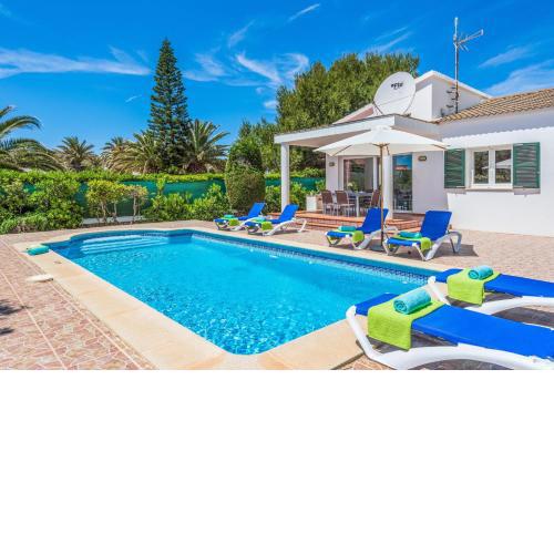 Villa Velasco CB by Mauter Villas