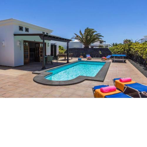 Villa Victoria Luz by Villa Plus