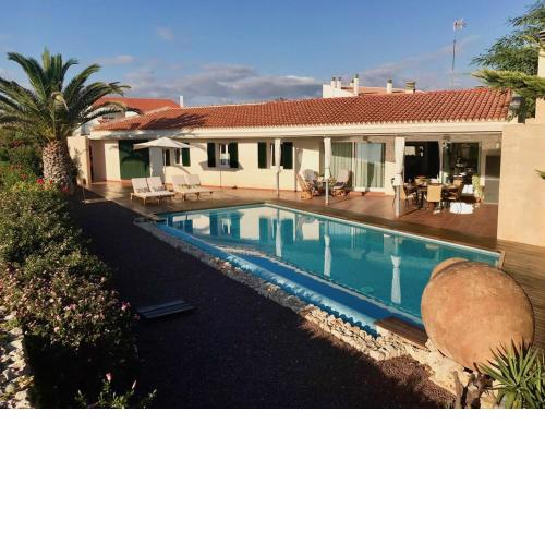 Villa Victoria